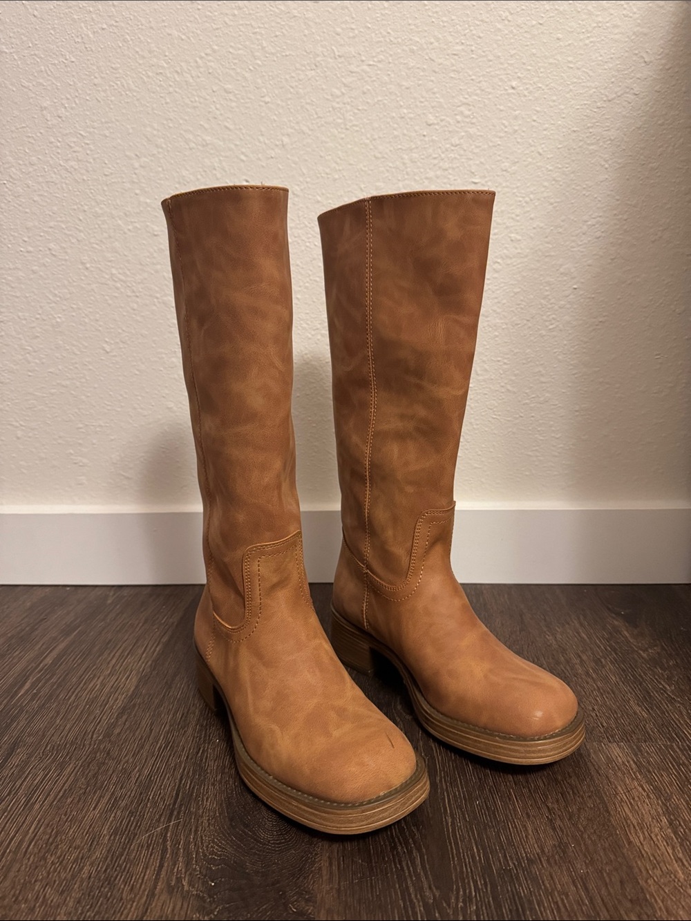 Steve Madden Riggs Boot - Picture 2 of 4